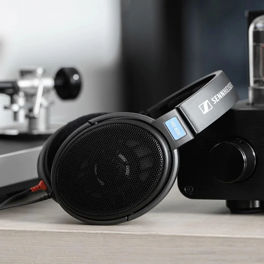 Sennheiser HD600 Headphones — Chisholm TV & Stereo